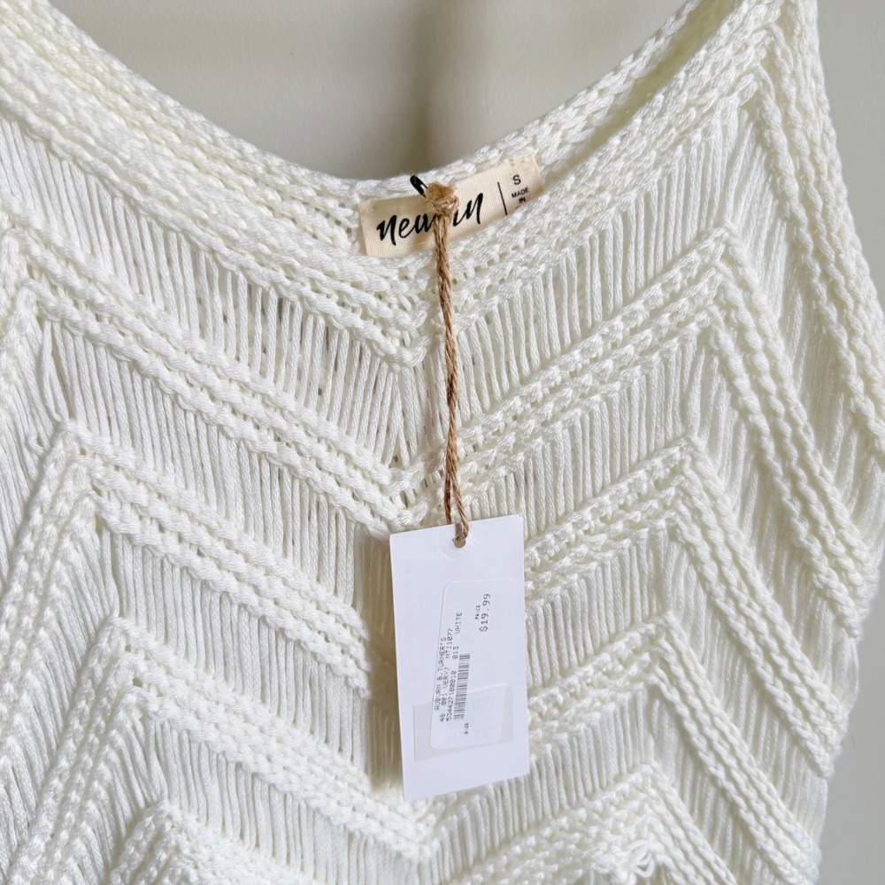 New In White Crochet Fringe Cami Tank Top Chevron Knit Festival Boho Small NWT - Picture 2 of 3
